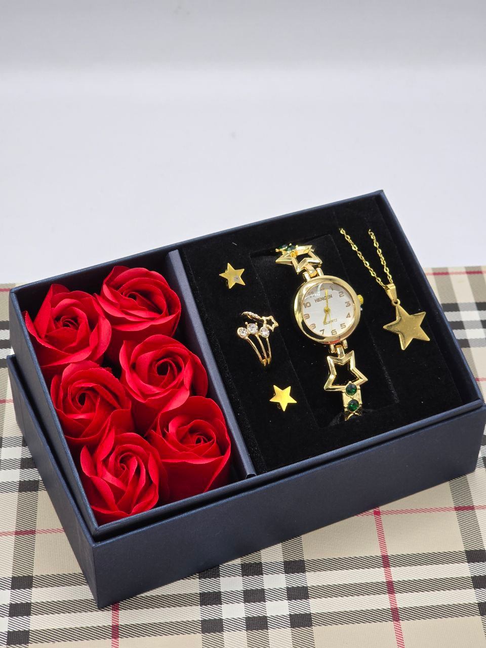 القلادة الملكية